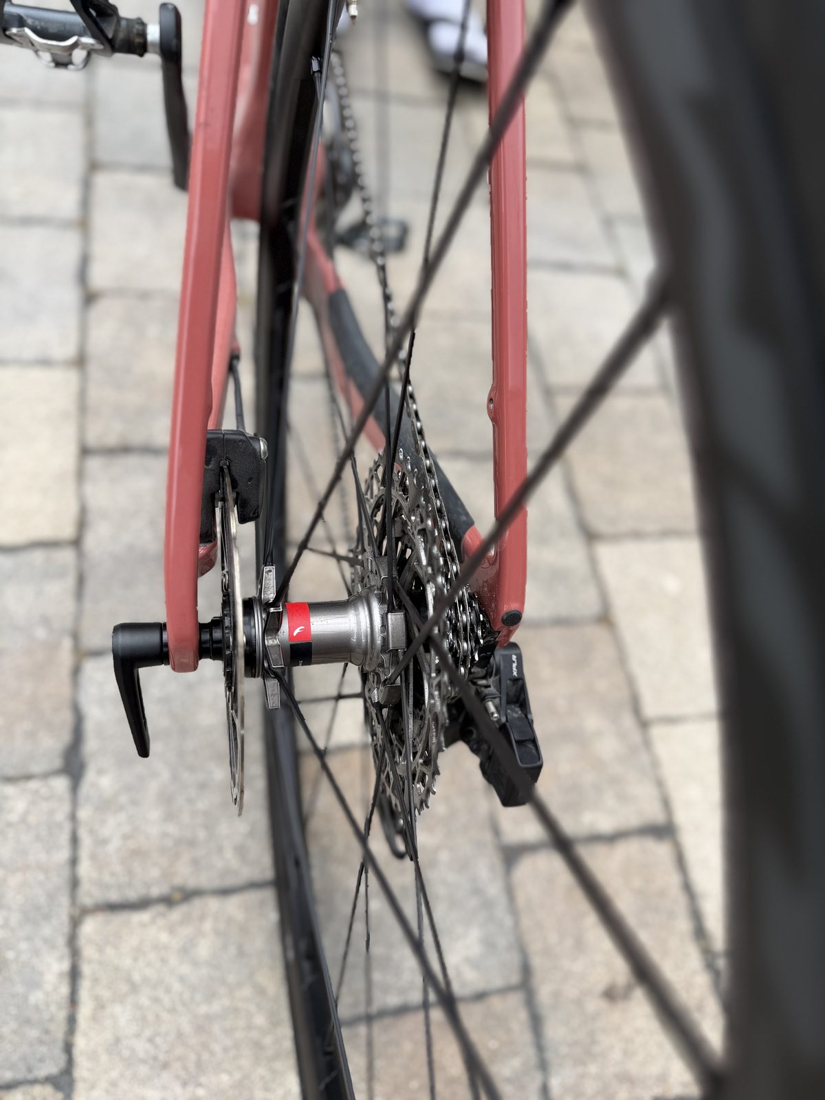 Detailansicht des neuen Straßen-Setups am Grizl