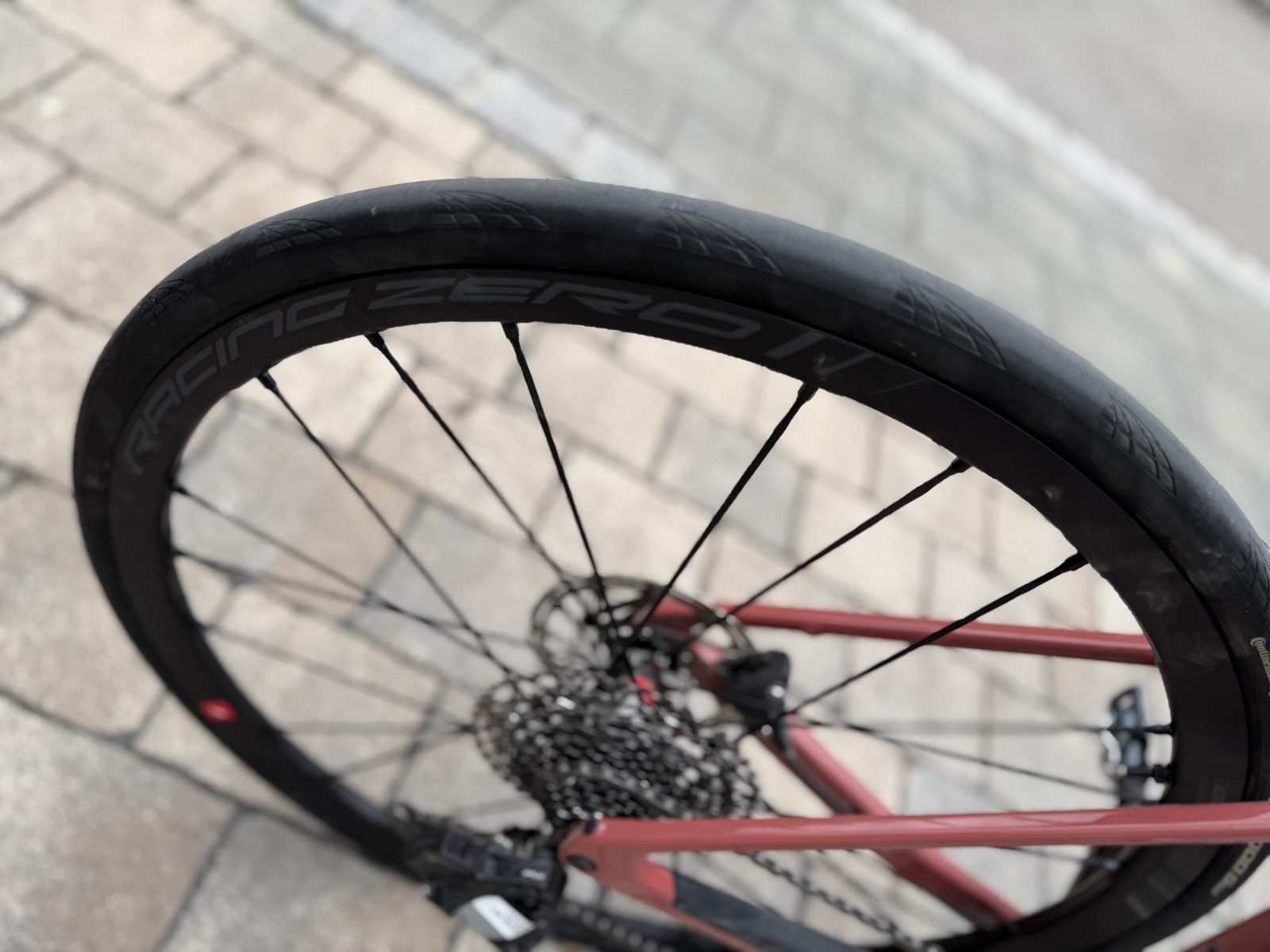 Canyon Grizl mit montiertem Fulcrum Racing Zero DB