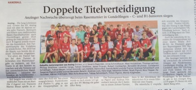 Zeitungsausschnitt: Doppelte Titelverteidigung